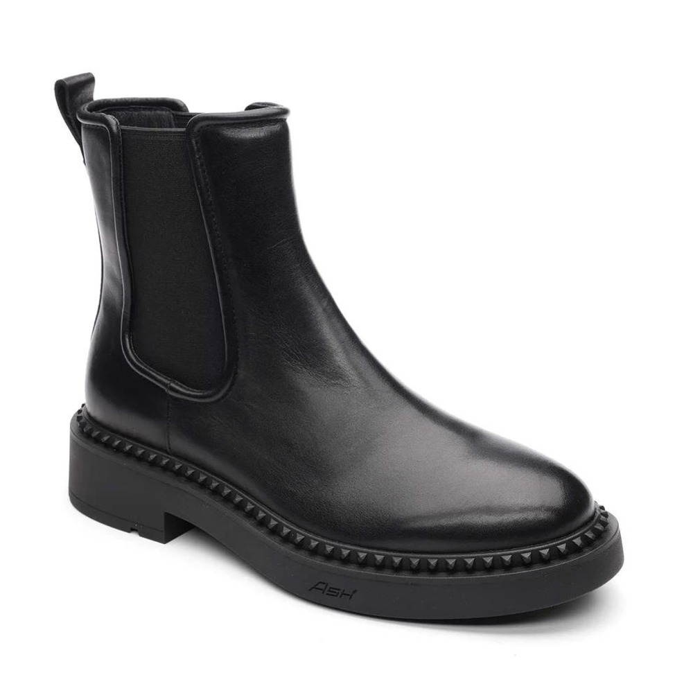 Ash Madison Chelsea Boots Women Size 35 Black Studded Leather Lug Sole MSRP $298
